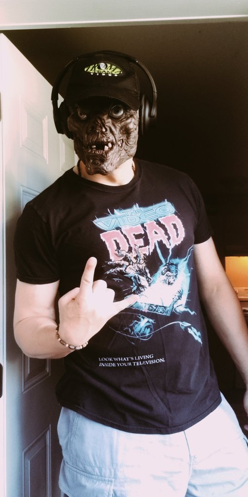 ZineMatica's tweet photo. I have to return some video tapes...💀

#TheVideoDead
#ZombieHorror 
#AmericanPsycho https://t.co/bDqKt72ogL