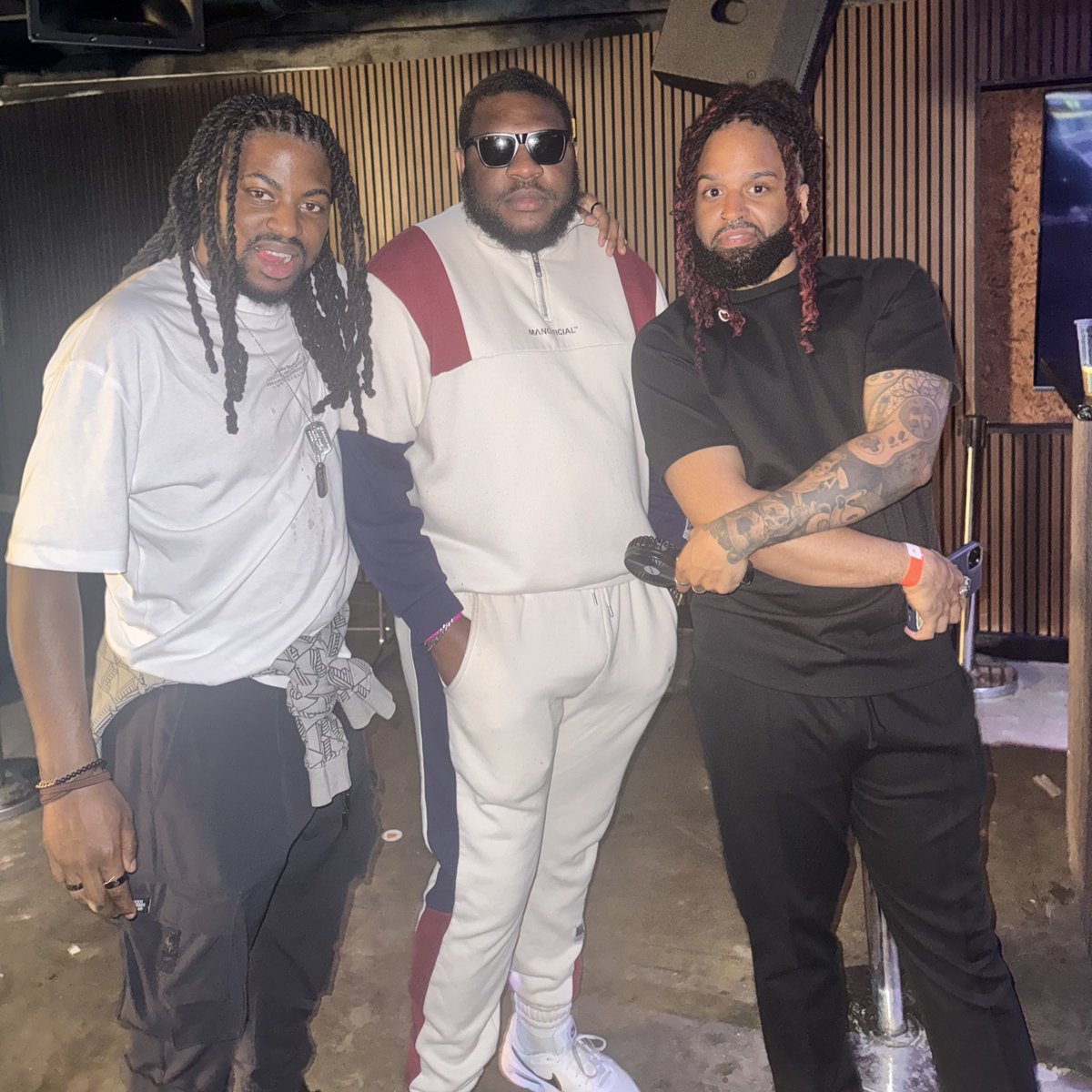 PiddyPyro's tweet photo. #TLP6 was a whole ass vibe

wish i coulda stayed longer but it is what it is when you decide to go to London 2 hours in advance https://t.co/Bp6WuyxHqP