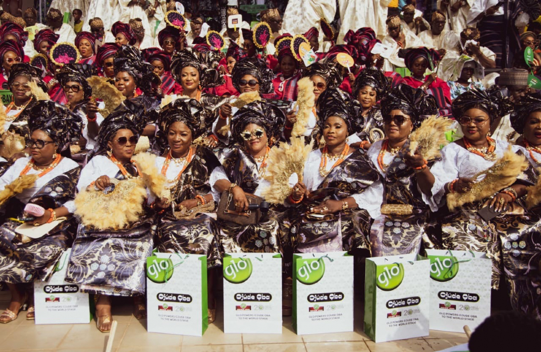 Gloworld tweet media