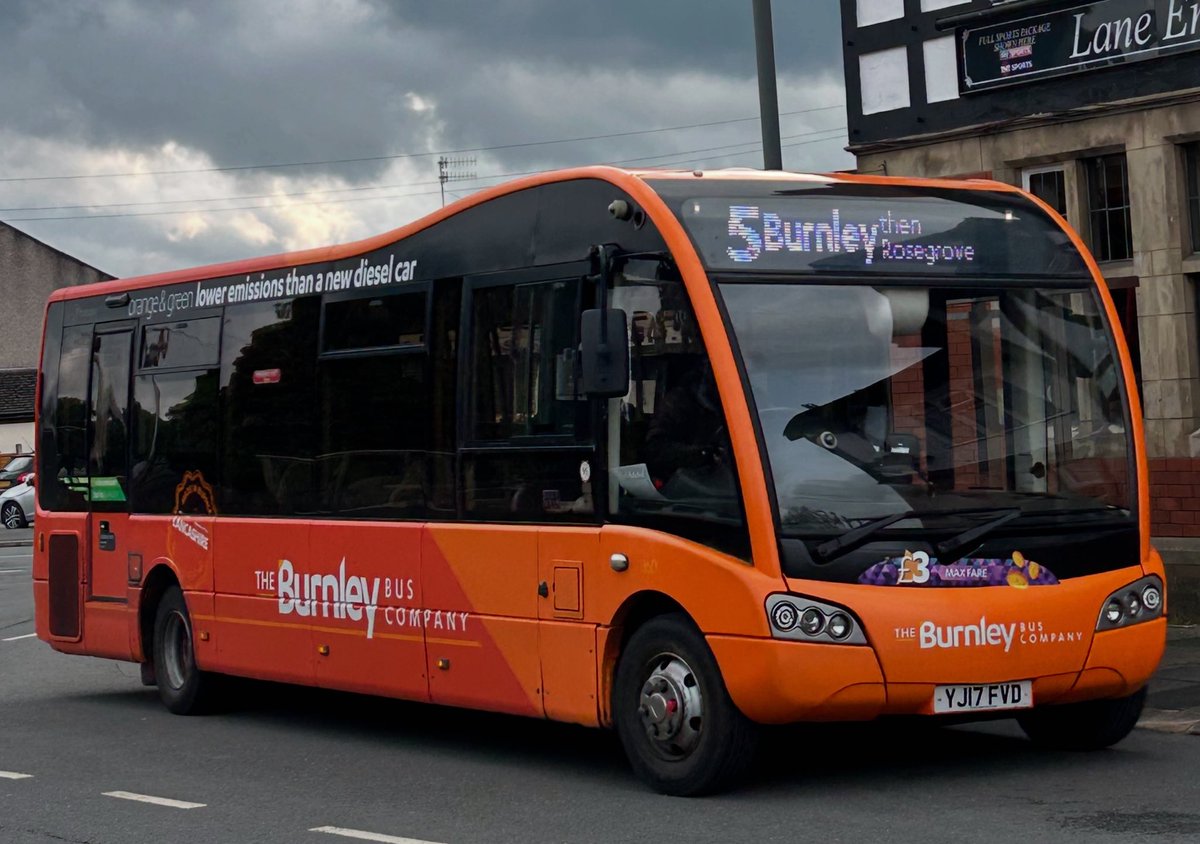 The Burnley Bus Company 160 - YJ17 FVD
seen at Rosegrove Lane Ends on the 5 service back to Burnley then to Harle Syke