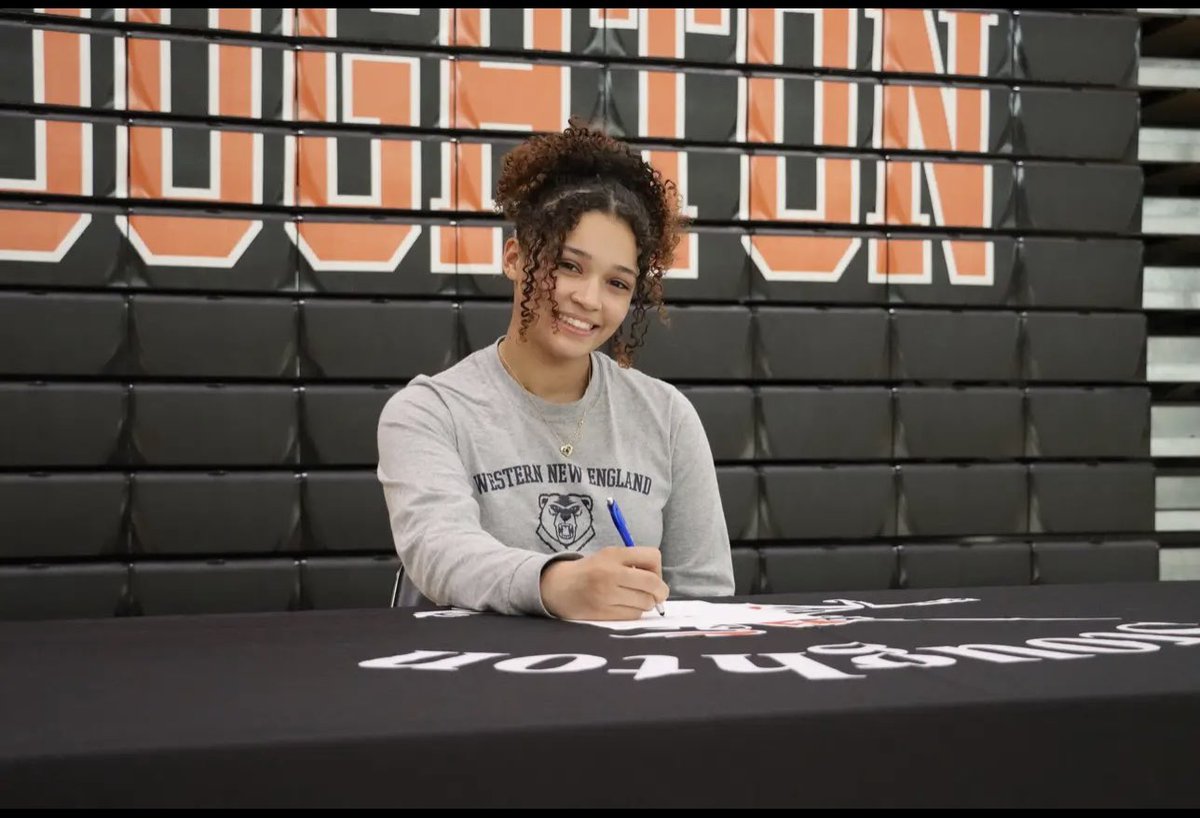 Stoughton Wrestling tweet media