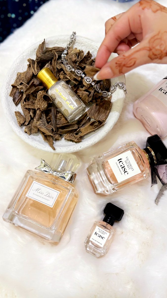 رنـوشــ (@r_eno20) on Twitter photo عيدكم،مبـارك ♩
ِ           كل عامْ والفرح يطوّقُ قلوبكم ، 
   كُل عامْ وحياتكم مملوءة بالسَعْادة ..
 أعاده الله علينا وعليكم بالخير والبركات 
ِ              كل_عام_وانتم_بخير  💜🕊️. عيدكم،مبـارك ♩
ِ           كل عامْ والفرح يطوّقُ قلوبكم ، 
   كُل عامْ وحياتكم مملوءة بالسَعْادة ..
 أعاده الله علينا وعليكم بالخير والبركات 
ِ              كل_عام_وانتم_بخير  💜🕊️.