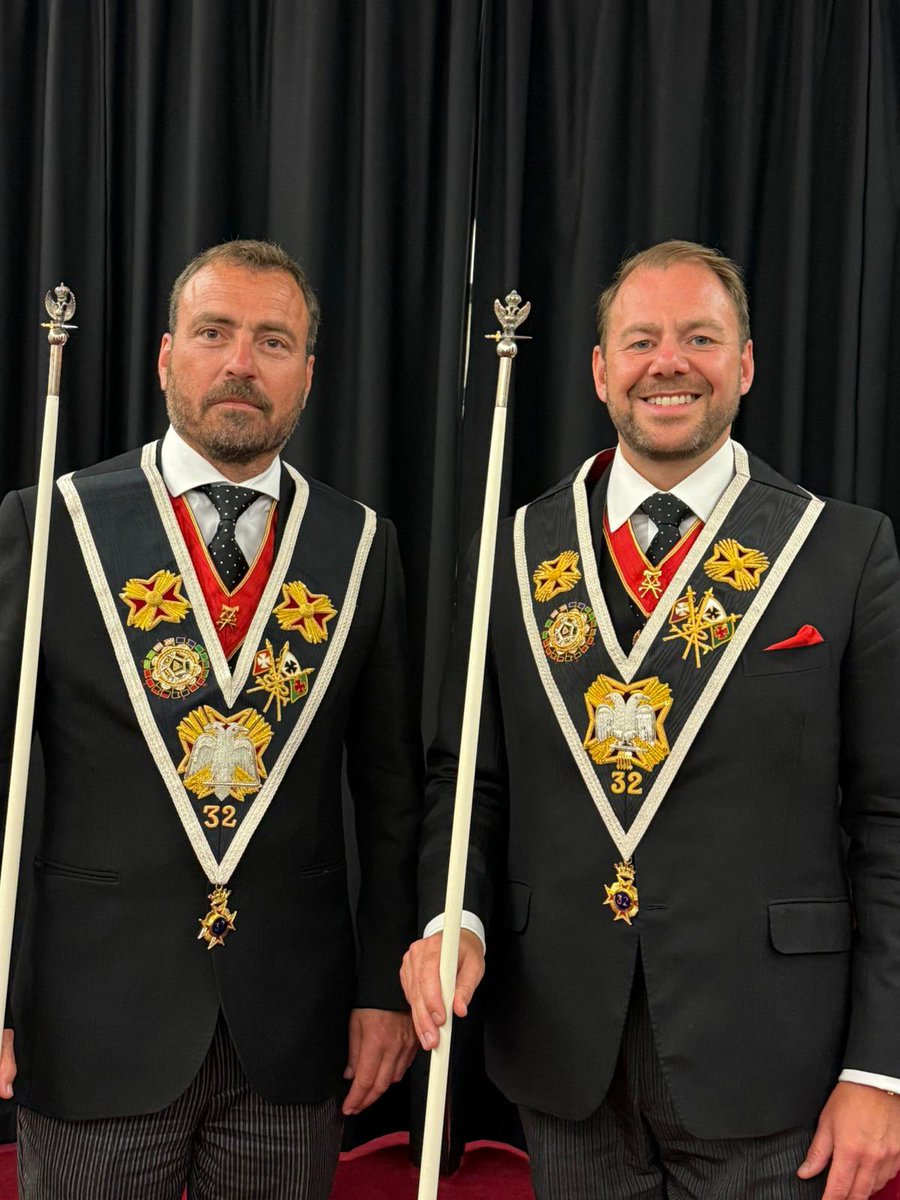 Congratulations to Monmouthshire Freemasons Gabby Hilu (left in picture 👇🏻), promoted to Deputy Grand Director of Ceremonies #RoseCroix. 👏🏻👏🏻

Full story bit.ly/4dTR1uU