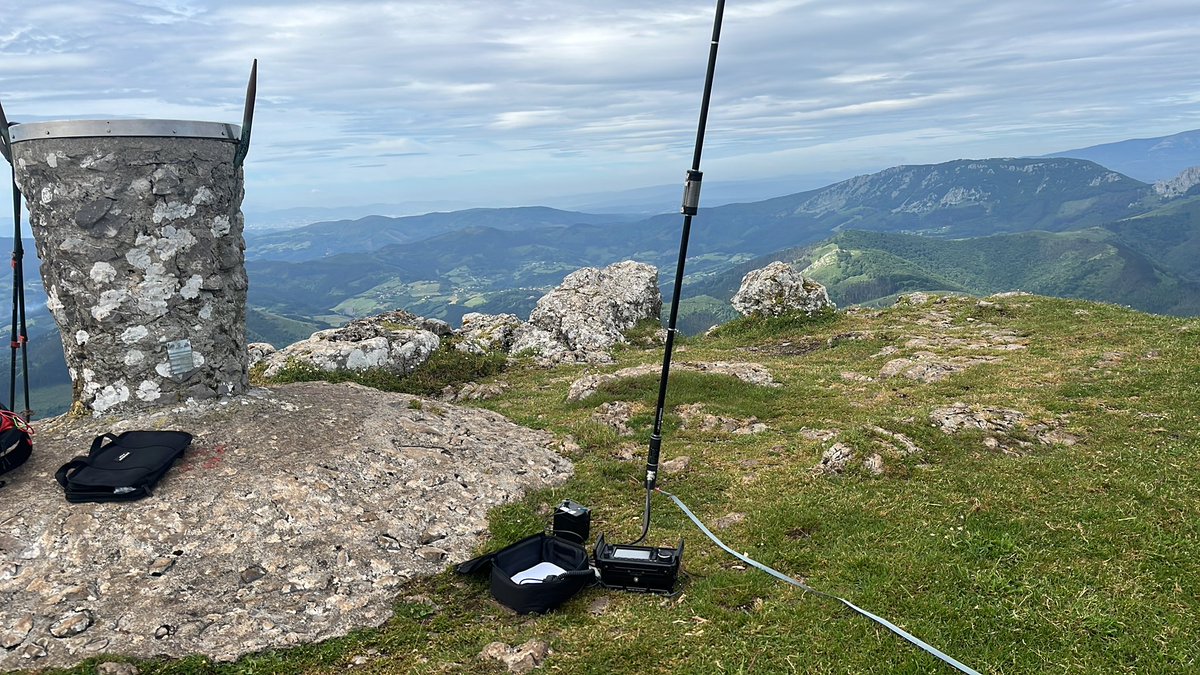 I have written a new #hamradio #SOTA tool for chasers: Telegram @sotachaser_bot available at t.me/sotachaser_bot   Join the bot and start receiving SOTA spots with the desired prefixes. #sota4ever