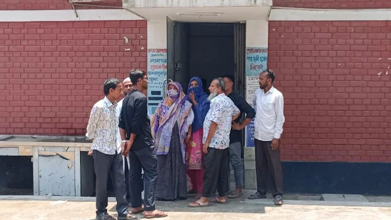 ব্রাহ্মণবাড়িয়ায় কোরবানির মাংস কাটাকে কেন্দ্র করে বড় ভাইকে পিটিয়ে হত্যার অভিযোগ, দুই ভাই পলাতক