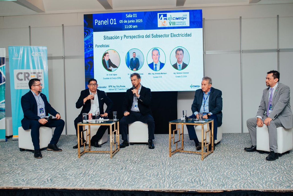 CIMEQH's tweet image. Algunas fotografías de los paneles de expertos desarrollados en el VIII Congreso de Ingeniería CIMEQH 2025

#congresocimeqh2025
#ingenieriahonduras
#congresodeingenieria