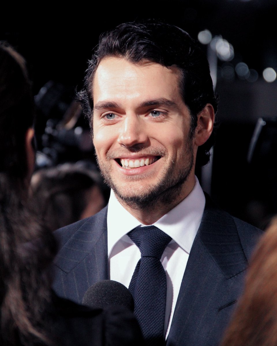 Henry Cavill 😍