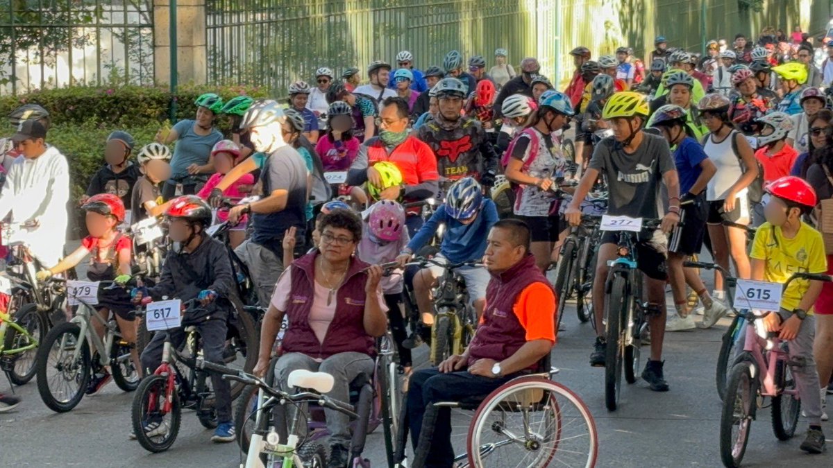 ¡Exitosa Rodada en Xalapa por el Día Mundial de la Bicicleta! 🚴‍♂️

Con cerca de 600 ciclistas, este domingo celebramos la movilidad sustentable en Xalapa.⛰️

✨Con esta jornada promovimos la cultura vial, el deporte, la sana convivencia y el uso responsable de la bicicleta.