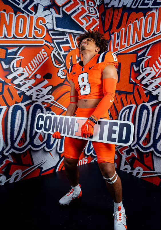 CamThomas2026_3's tweet image. @IlliniFootball OV complete! It’s definitely #Illini over everybody! 
#HTTO🔷🔶 #FamILLY🍊
1000% COMMITTED 
@BretBielema @AaronHenry7 @coacharchiemac @CoachGriffith3 
@LakotaWestFB 🔥🦅