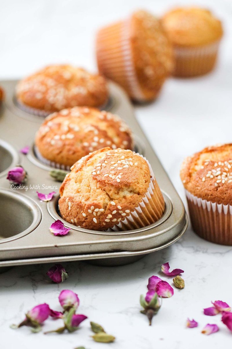 persian_food_'s tweet image. 🍽️ کیک یزدی
عکس و دستور تهیه:
cookingwithsamira.com/cake-yazdi-rec…