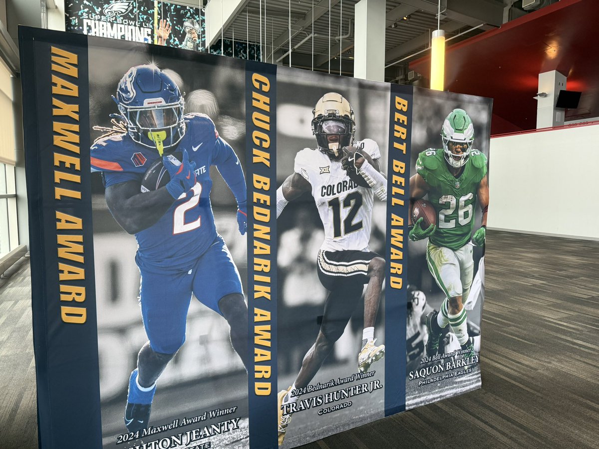 MaxwellFootball's tweet image. 