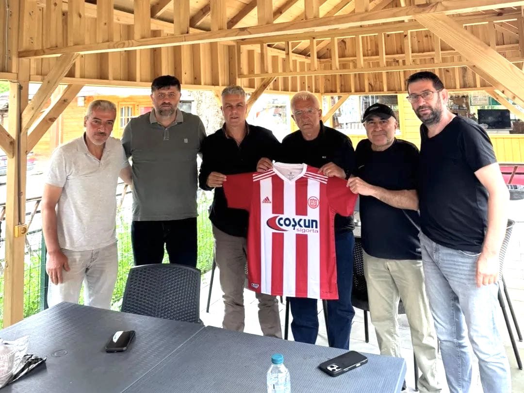 Ardanuç Spor Kulübü Yönetimine teşekkür ediyorum