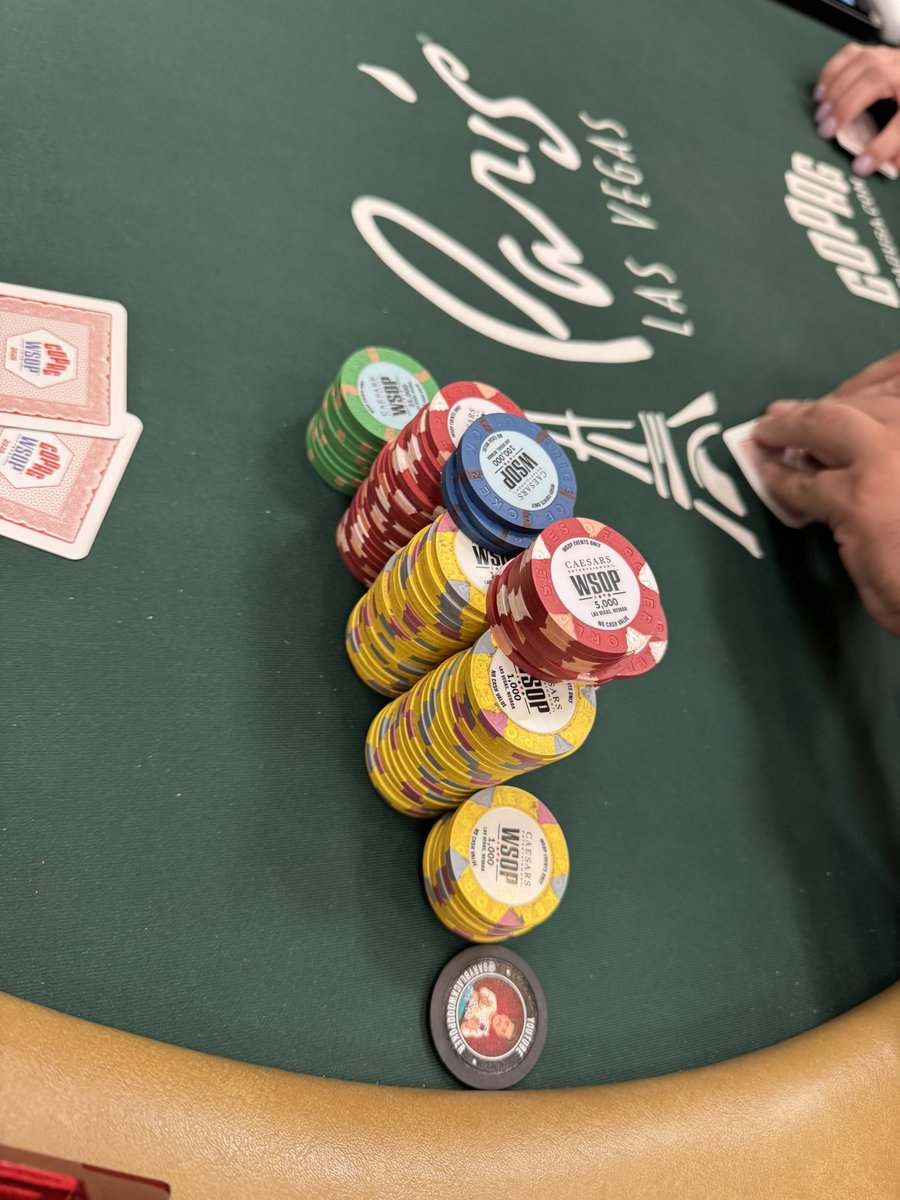 Gary Blackwood tweet media