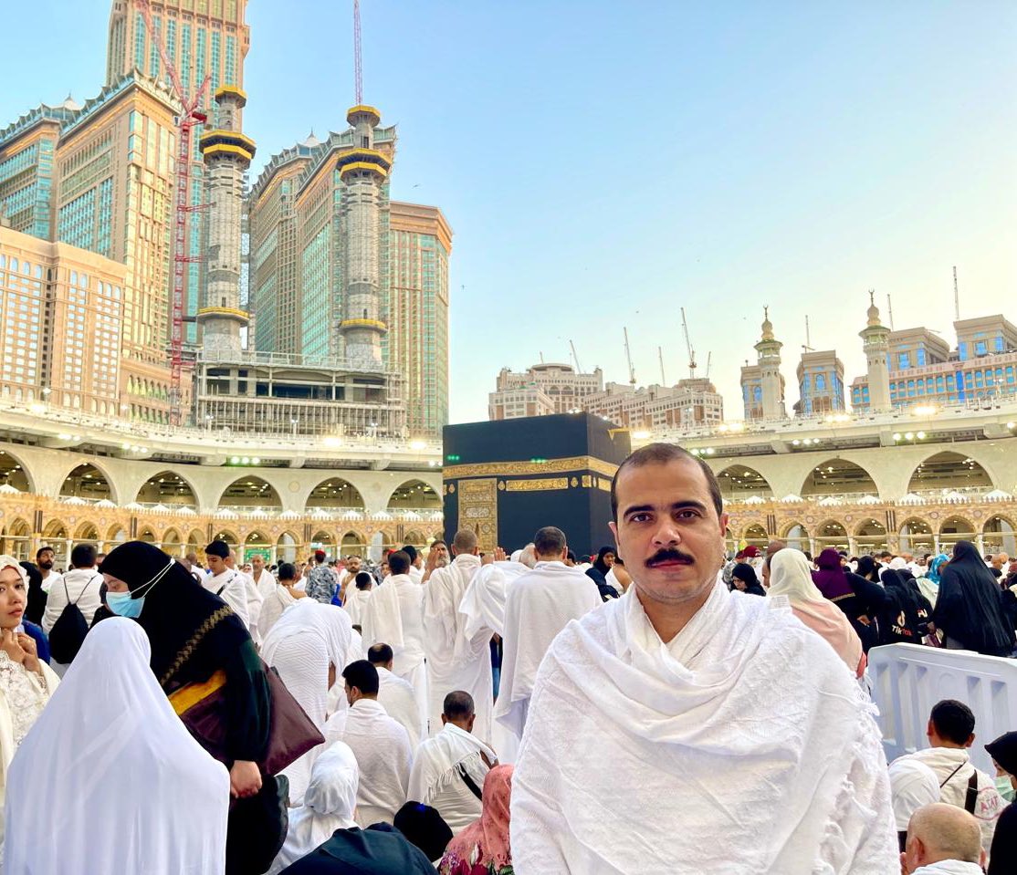 Mahmood_alqiesi's tweet photo. بسم الله الرحمن الرحيم

"فَإِذَا قَضَيْتُمْ مَنَاسِكَكُمْ فَاذْكُرُوا اللَّهَ كَذِكْرِكُمْ آبَاءَكُمْ أَوْ أَشَدَّ ذِكْرًا" 

صدق الله العظيم https://t.co/lF75xlB8dw