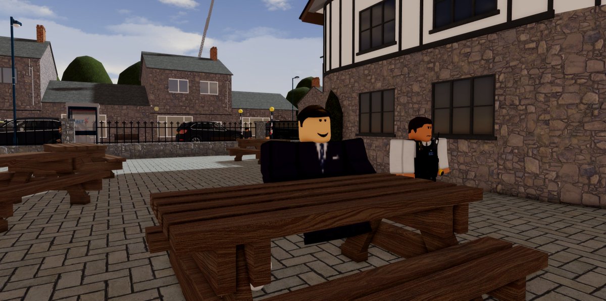 roblox_royal's tweet image. His Majesty visited Westbridge today, where he inspected the Grenadier Guard and greeted members of the Royal Automobile Club.
