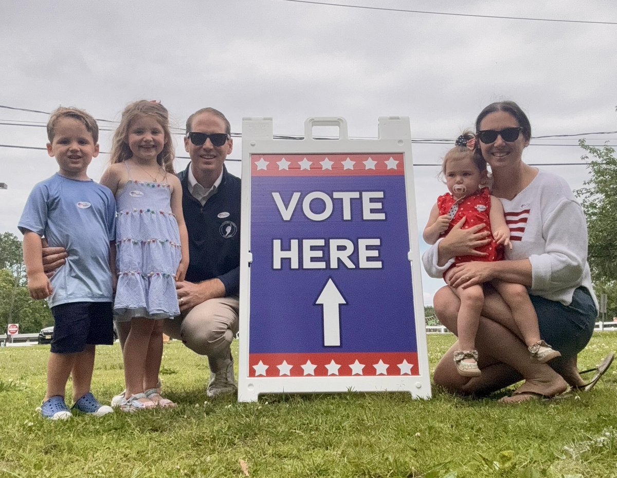 Mayor Tony Perry (@tonyperrynj) on Twitter photo Just cast my vote at Croydon Hall - proud to support a great slate of candidates that are putting Middletown and New Jersey First! I hope you'll join me in supporting:
✅ <a href="/Jack4NJ/">Jack Ciattarelli</a> for Governor
✅ <a href="/AswVickyFlynn/">Victoria Flynn</a> and <a href="/NJAsmGerry/">Assemblyman Gerry Scharfenberger</a> for Assembly
✅ <a href="/sheriffgolden/">Shaun Golden</a> for Sheriff
✅ Just cast my vote at Croydon Hall - proud to support a great slate of candidates that are putting Middletown and New Jersey First! I hope you'll join me in supporting:
✅ <a href="/Jack4NJ/">Jack Ciattarelli</a> for Governor
✅ <a href="/AswVickyFlynn/">Victoria Flynn</a> and <a href="/NJAsmGerry/">Assemblyman Gerry Scharfenberger</a> for Assembly
✅ <a href="/sheriffgolden/">Shaun Golden</a> for Sheriff
✅