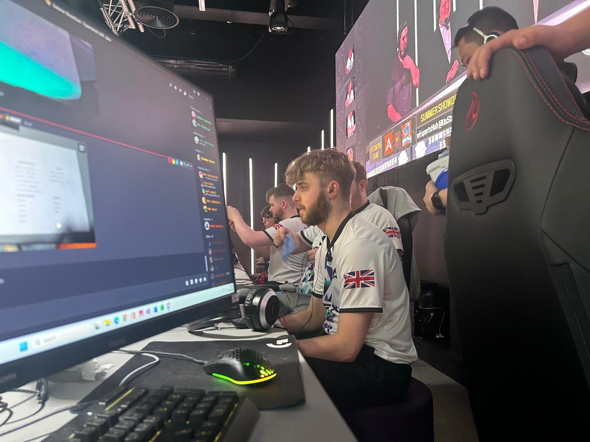 Losers final, locked and loaded.

<a href="/TheEsportHub/">ESHUB</a>