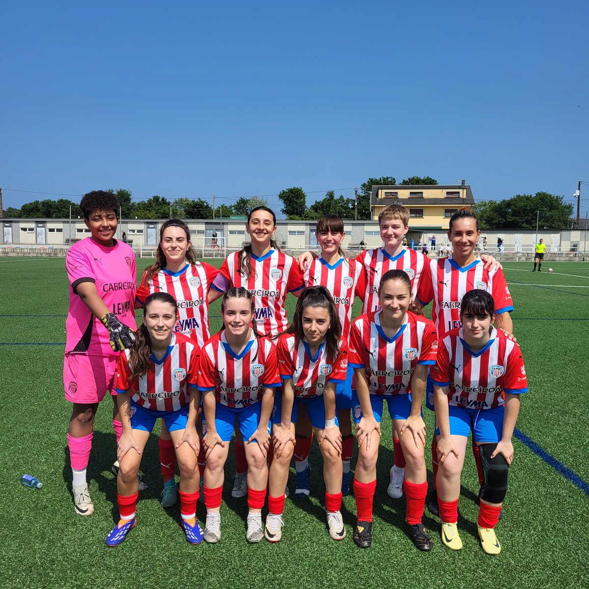CDLugoFem's tweet photo. ✅ O noso filial vence á SD San Lazaro (0-4) e chega á final da #CopaDeputación! 

#CanteiraAlbivermella
#Albivermellas
#ForzaLugo https://t.co/ynlSt8bUZD