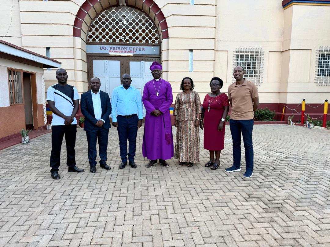 Together with the Bishop North Kigezi Diocese, we visited and had Fellowship with Dr. Kiiza Besigye at Luzira Prison.