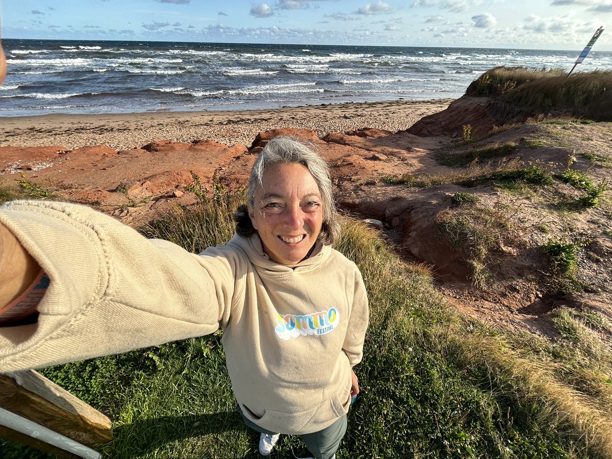 juliedabrusin's tweet image. 🌊 Happy #WorldOceansDay! 🌍

Our oceans sustain life on our blue planet and we’re committed to protecting them from plastic pollution and the threat of climate change.

By investing in clean, sustainable solutions today, we can ensure thriving oceans for tomorrow.