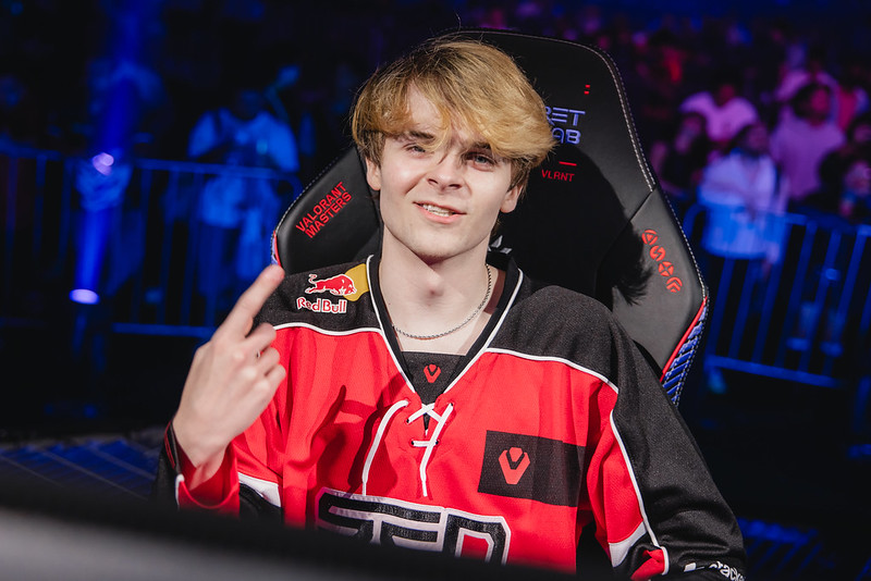 I saw <a href="/RavishingCasts/">Ravish Khanna</a>  do this, but questions for <a href="/N4RRATE/">SEN N4RRATE</a> ?