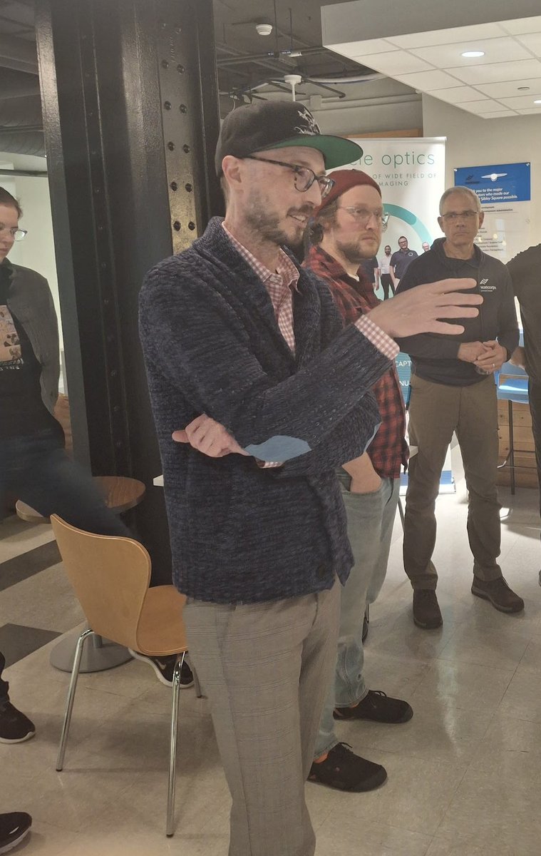 circleoptics's tweet image. Today is @circleoptics  COO Ian Gauger's birthday!

Thank you, Ian, for your leadership, vision and discipline. We have such a steep mountain to climb and you keep us on pace and on purpose.
Happy Birthday!

#TeamCircle #CircleOptics #CorporateCulture #Synergy