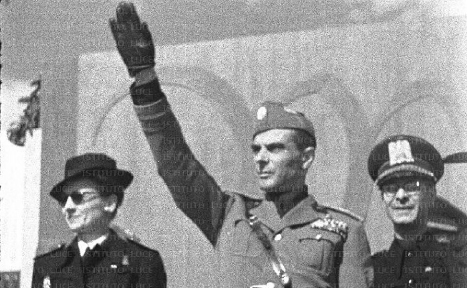 ANPIRomaPosti's tweet photo. Dopo l'uccisione di 7 #CC, il governatore fascista della #Dalmazia,#GiuseppeBastianini, l'#11giugno '43 dispose che per ogni militare ucciso o ferito fossero passati per le armi 8 civili. Il giorno seguente furono assassinate 8 persone a #Vallegrande, 5 a #Blato e 5 a #Smoquiza. https://t.co/dOWn1k53in