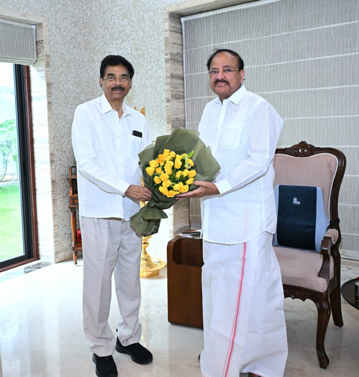 Dr. Hari Babu Kambhampati tweet media