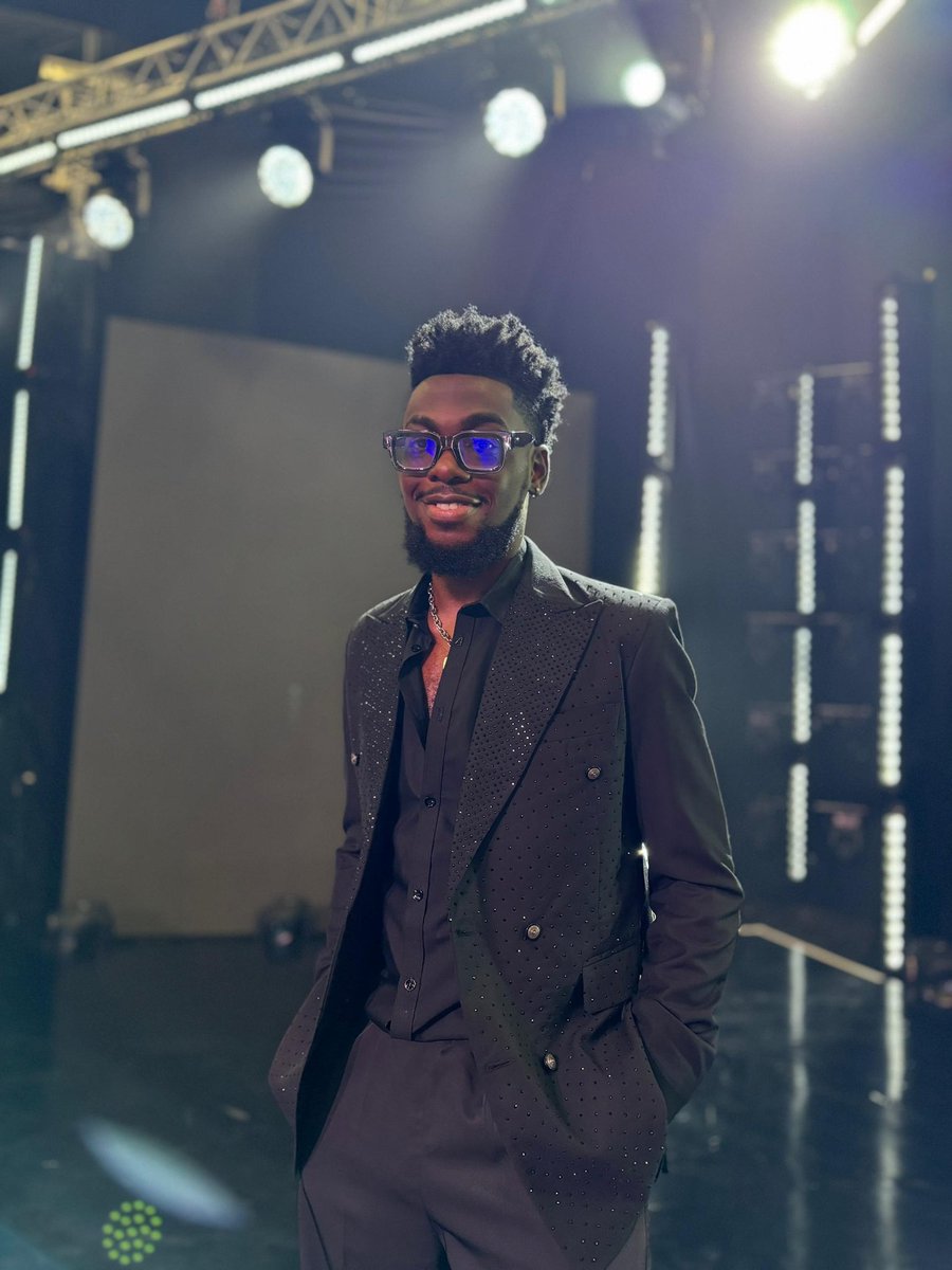 __raymu__'s tweet image. Top 7! 🕺I’m so grateful for every single vote and all your love. 

Thank you for believing in me, let’s keep going💪

 #TeamRaymu #NigerianIdol #Top7