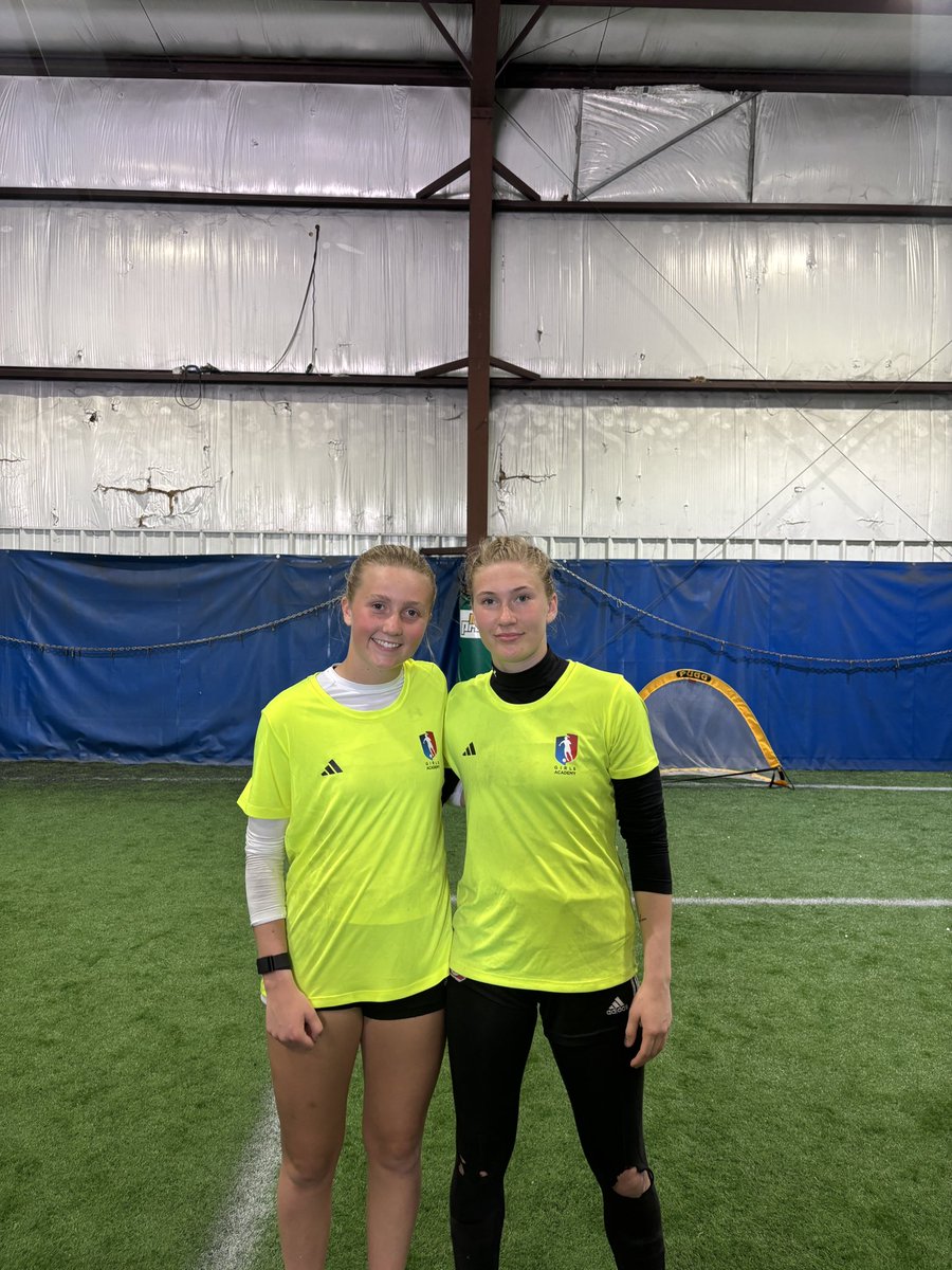 Great Girls Academy mid America ID camp with the 2008 age group! Awesome group of girls and coaches 😁