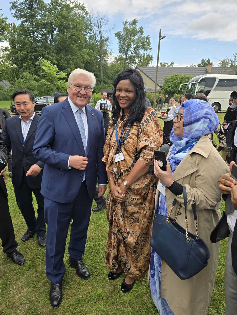 Germany’s President, Dr. Frank-Walter Steinmeier, hosted ambassadors in Germany, among them Amb. Stella Mokaya, on a cultural exchange trip on June 13, 2024. Kenya’s ambassador to Germany was part of the team. The occasion focused on cultural exchange and regional diversity.