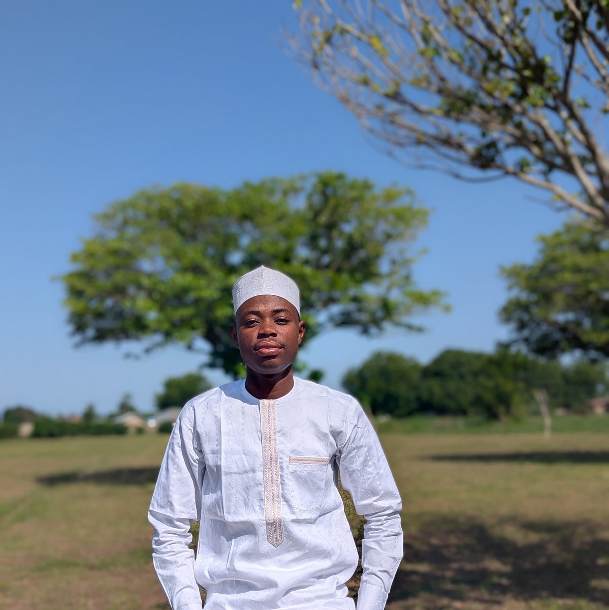 AbdullahiSafiu's tweet photo. #NewProfilePic
Alhamdulillah https://t.co/bE6yt9593h