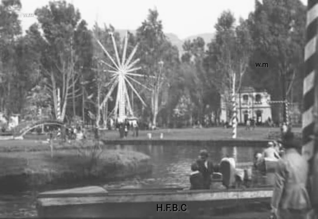 Parque Lago Gaitán (hoy centro comercial Unilago)... Bogotà año 1942.