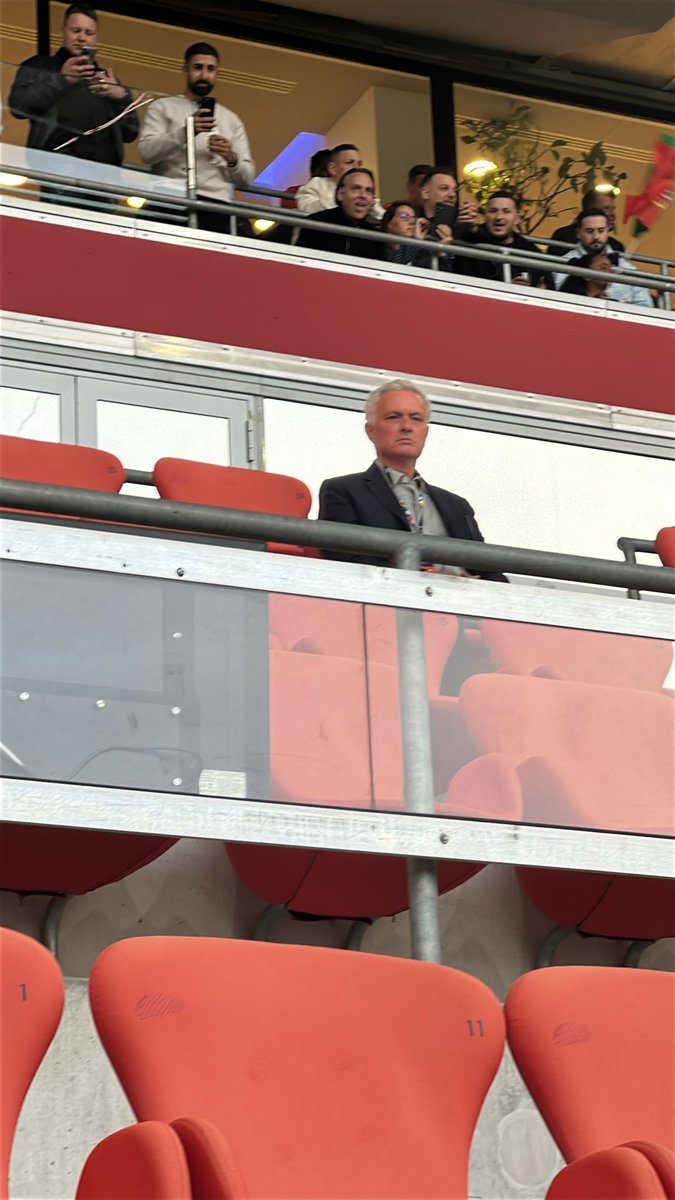 Kurtlar yalnız gezer 
#Mourinho #NationsLeagueFinal