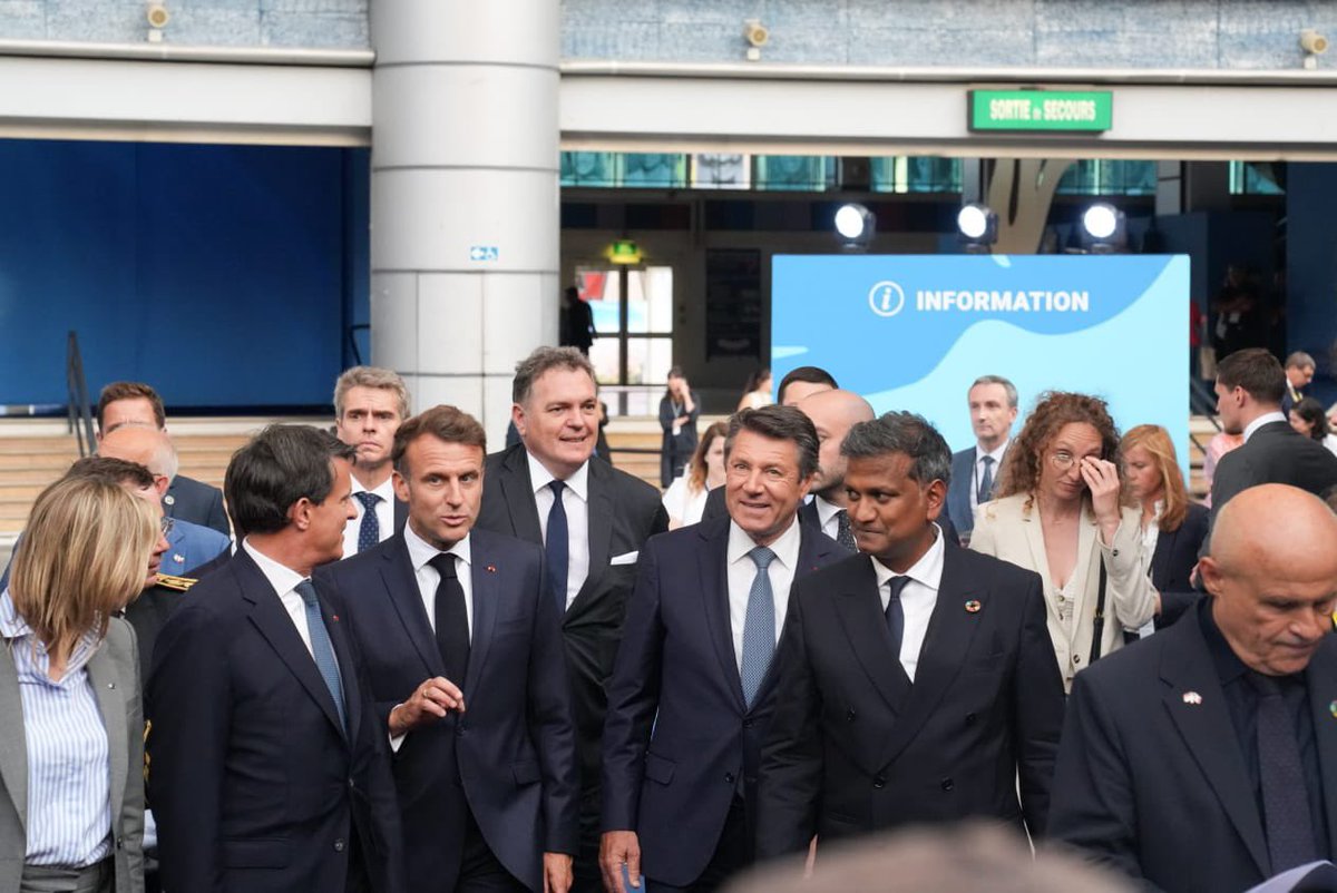 Christian Estrosi tweet media