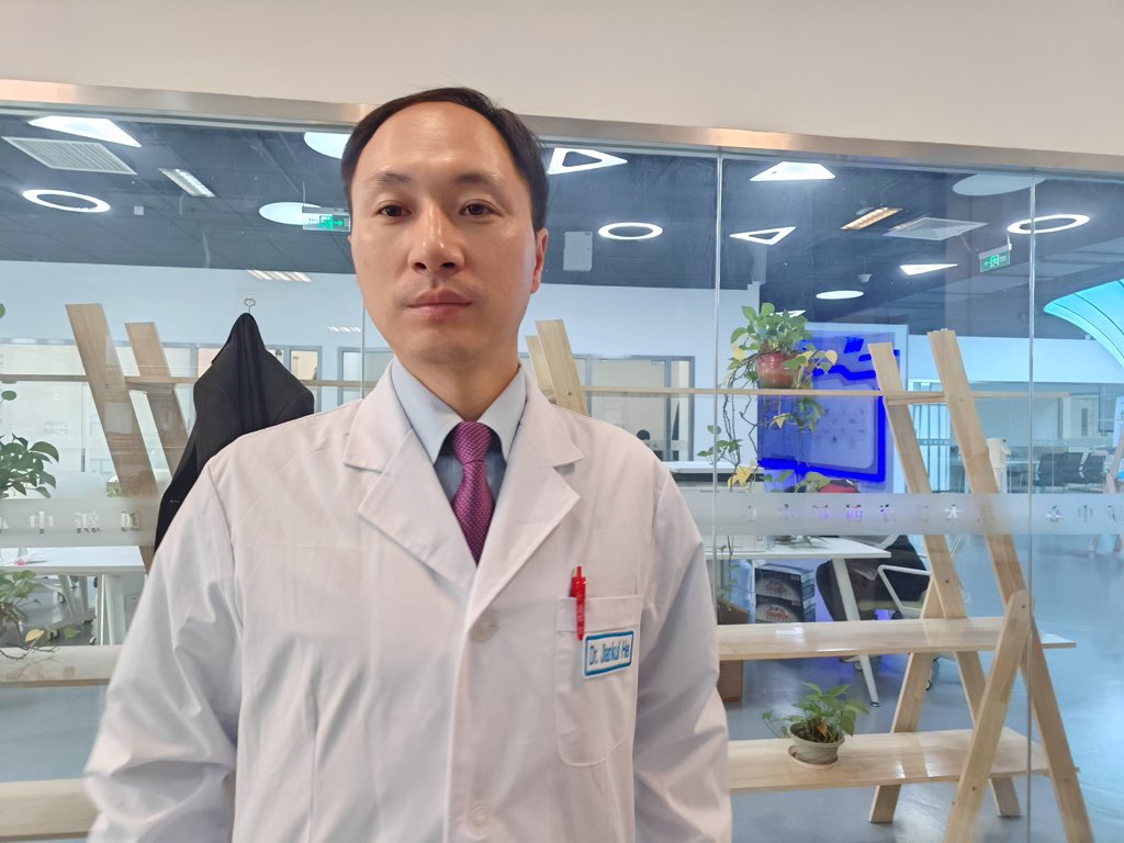 Foto 100% real de Thunderous, nuestro draftólogo, mientras cocinaba este draft