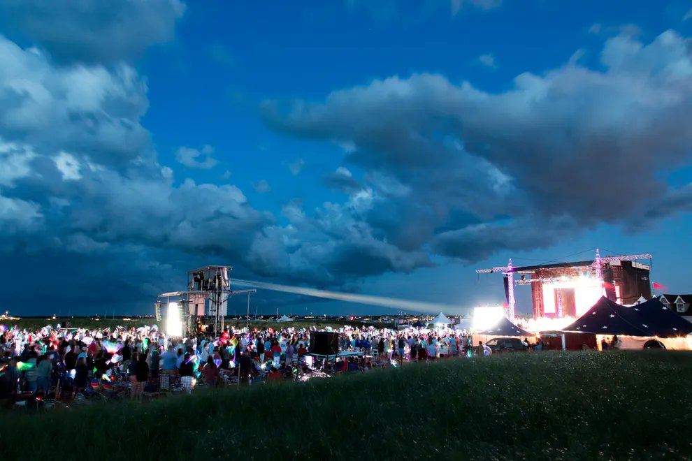 Bruce In The USA will be a special guest, performing with the legendary Boston Pops for the 28th annual Boston Pops concert to benefit Nantucket Cottage Hospital.
Saturday, August 9th, 2025
nantuckethospital.org/ways-to-get-in…
