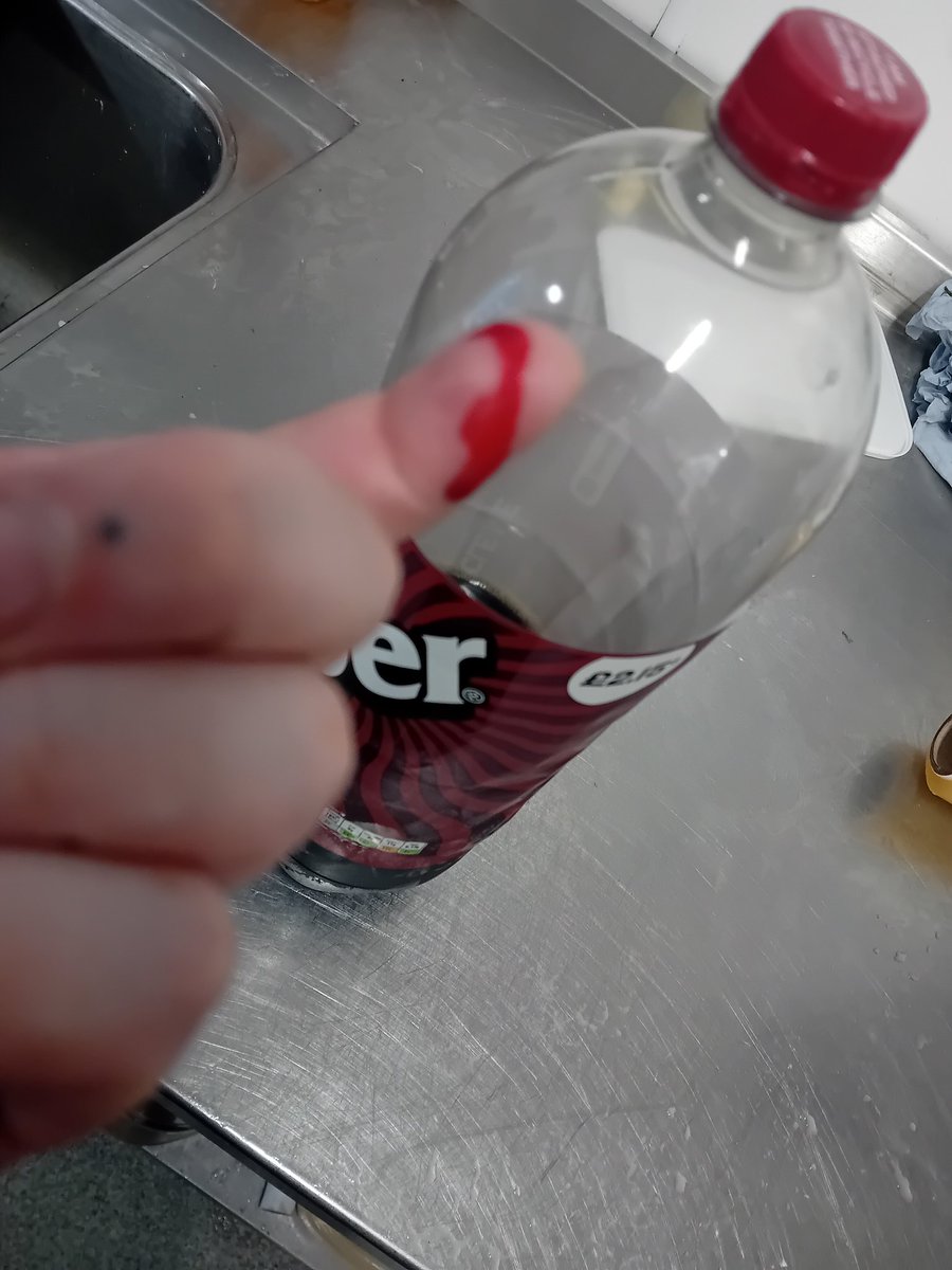 Mega_Beltz's tweet photo. Recycling lids can get in the bin. Jesus christ. @drpepper https://t.co/txcFfPsJ55
