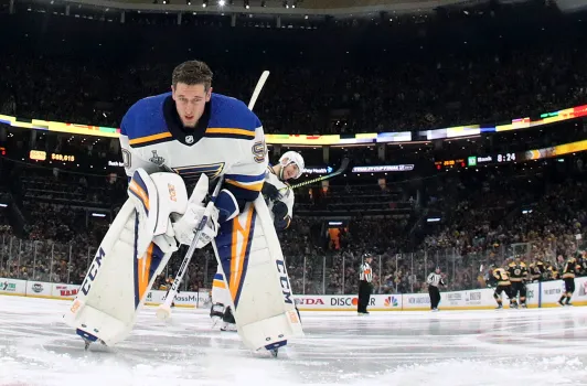 GatewayTailgate's tweet photo. So many amazing moments leading up to @StLouisBlues Cup victory

- Binnington taking the team from the bottom to the playoffs
- 🎶"Gloria" becoming the rally song
- Hometown Hero @patmaroon wining game 7 vs @DallasStars 
- 🧱 Binnington building a wall in game 7 vs @NHLBruins https://t.co/NRVuF5J8Vx
