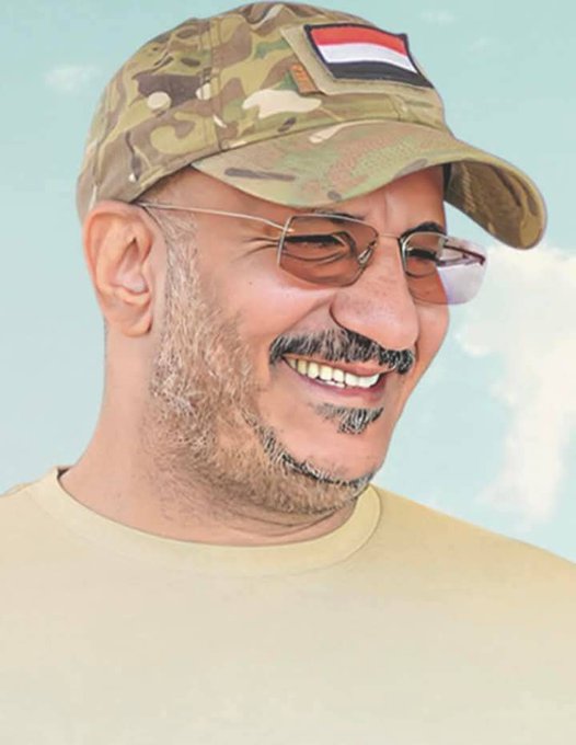 من ينتقد العميد طارق هم اعدانا وليس اعدائه
هدفهم ان يتوقف العميد عن خدمه وطنه وشعبه ليصبح رفيقهم في الفساد
لا يسبب لهم احراج ولا يصبحو اقزام
.
ولكن مهما فعلو يصبح العميد طارق رمز النضال والحريه رمز الوفاء والبناء والتنميه✌🏻