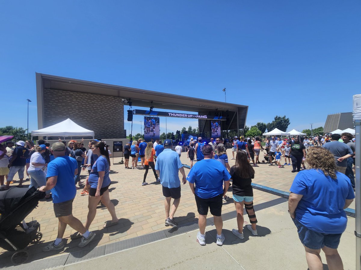 TimWiyninger's tweet photo. #ThunderUp in the park OKC! Let's go #Thunder ! #OKCThunder #NBAFinals https://t.co/LFBPDdySHy
