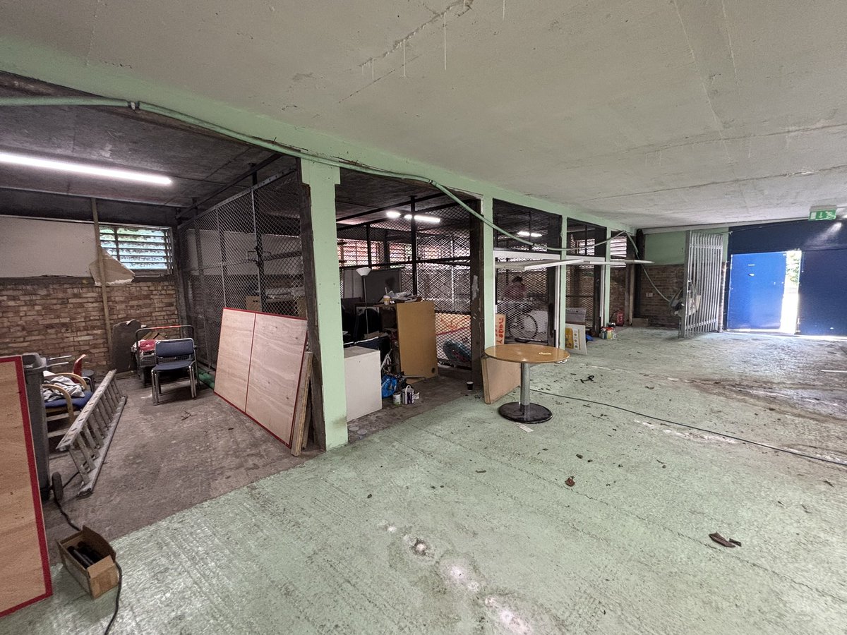 Great week in South Hampstead including:

- A pop-up surgery on Hilgrove estate to speak to residents

- A brilliant event getting residents’ views on what they want from our upgrades of the empty garages on Hilgrove into a proper usable space

- Canvassing on Harben Rd estate!