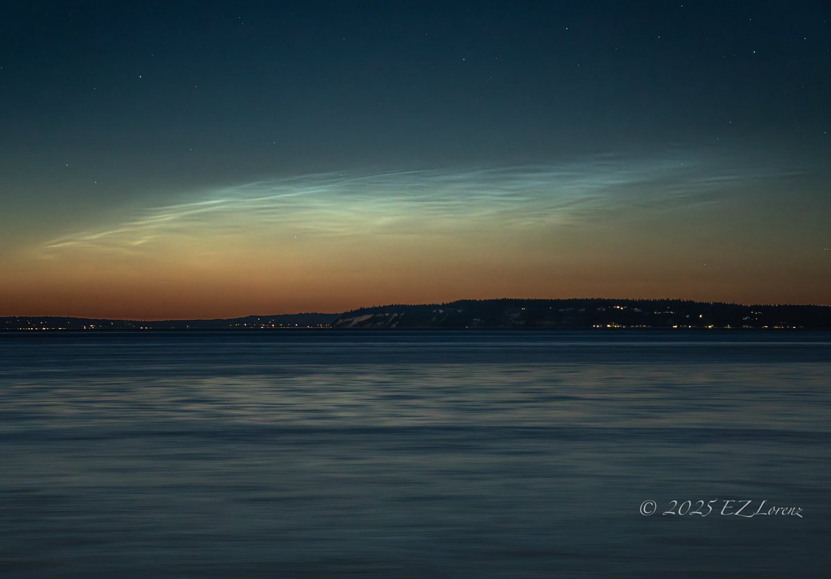 The NLC season has started in Washington state! - Edmonds, WA (47.61° N) 11PM, June 07,2025 <a href="/TamithaSkov/">Dr. Tamitha Skov</a> #wawx #PNW <a href="/earthskyscience/">EarthSky</a> <a href="/KSeattleWeather/">Seattle Weather Blog</a> <a href="/WeatherNation/">WeatherNation</a> <a href="/NWSSeattle/">NWS Seattle</a> @KOMONEWS <a href="/ShannonODKOMO/">Shannon O'Donnell</a> <a href="/_SpaceWeather_/">SpaceWeatherLive</a> #NLC #TheNationalWeatherDesk <a href="/ScottSeattleWx/">Scott Sistek</a> <a href="/KClarkWx/">Kristin Clark</a>