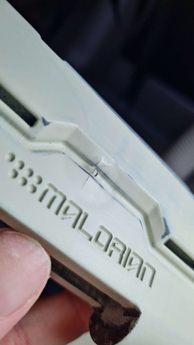 Test fitting of all parts. More smoothing needed!
Sadly have to reprint the barrel ... did not know that fdm prints can get damaged by ultrasonic cleaner... (pic 3)
3d files by 3dwb on MakerWorld.