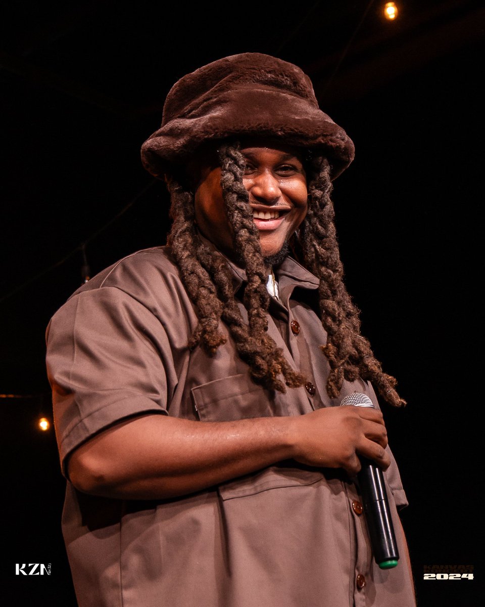 "Me de Peter Pan, so me call her meh fairy" -  Nuh Basic.🤎 

Peace, Love, Kommunity…….

Kanvas Koncert 2025: Kommunity 🤎 

📅:Sunday 29th June
⏰:4pm to 12am
📍: SoundForge