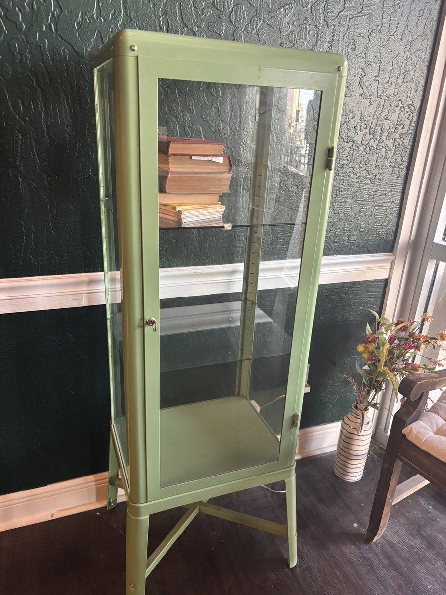 oldbookishplace's tweet image. I had the silliest thing happen. Antique store was asking $200 for this cabinet, I asked if they’d take $175 and they countered with $150 😂