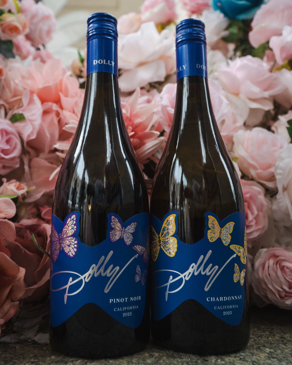 Dolly Wines tweet media