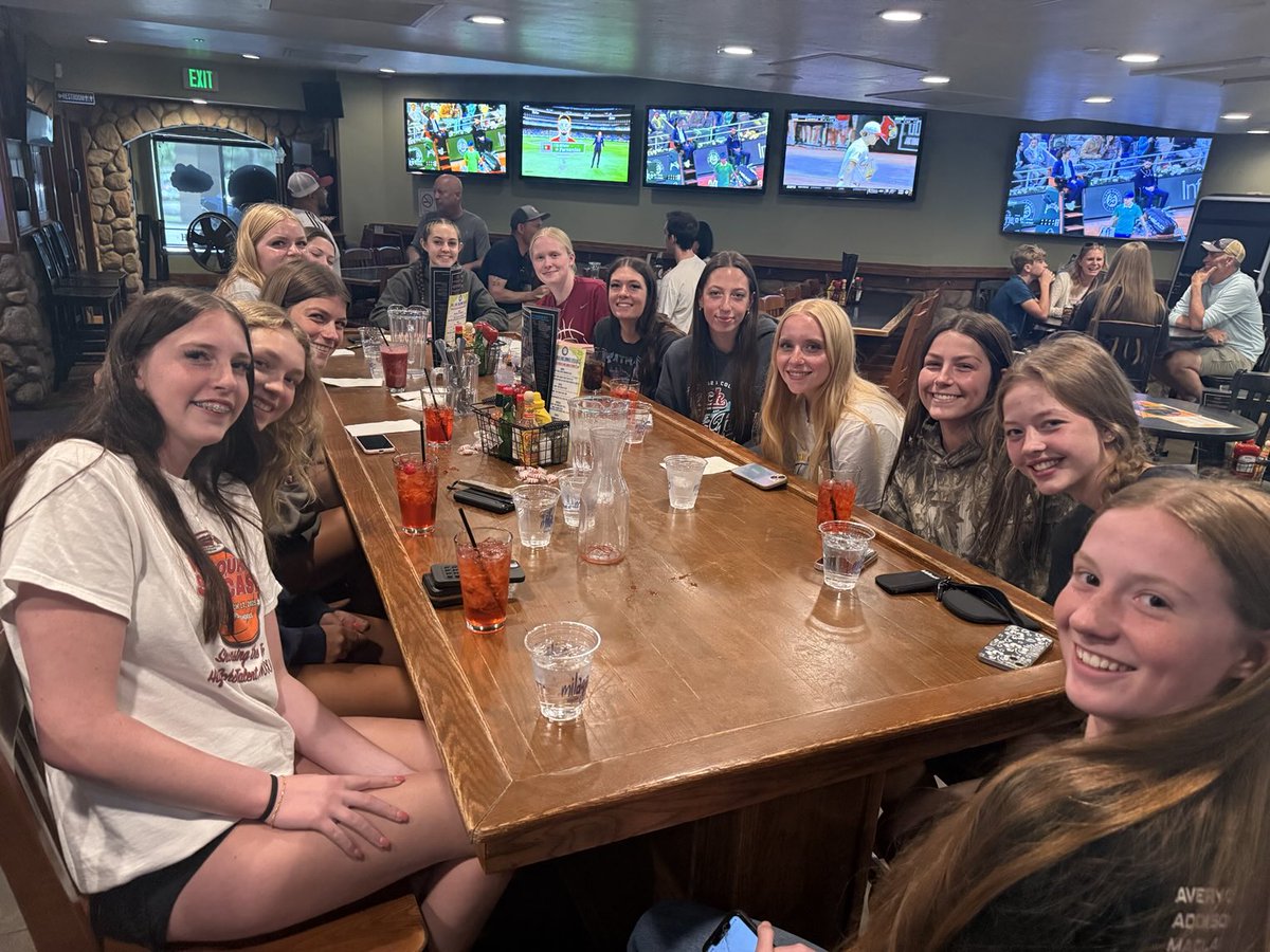 Erie Girls Bball (@erietigersgbb) on Twitter photo On our way to the Mesa Team Camp! Lunch team building stop in Avon. The girls are excited for the opportunity to play this week! <a href="/ErieHSAthletics/">Erie HS Athletics</a> <a href="/TigersPrincipal/">Josh Griffin</a> On our way to the Mesa Team Camp! Lunch team building stop in Avon. The girls are excited for the opportunity to play this week! <a href="/ErieHSAthletics/">Erie HS Athletics</a> <a href="/TigersPrincipal/">Josh Griffin</a>