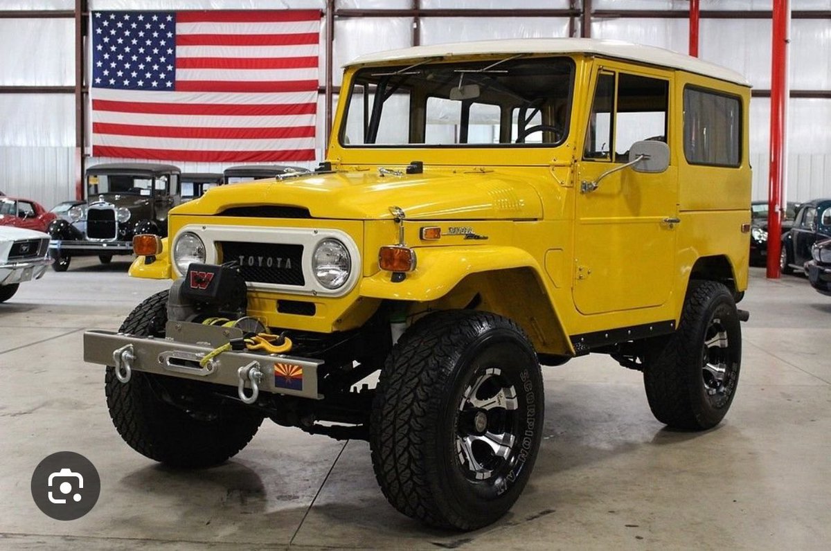 StrawHatAfro's tweet photo. If car companies did limited editions I would love to see a Toyota Land Cruiser Retro ST #sportstechnology https://t.co/E5cw0q557X