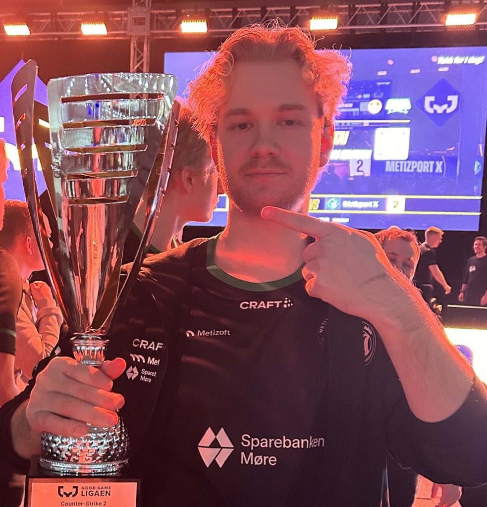 Brave (@brave_cs) on Twitter photo Vant 2-1 mot <a href="/777esports/">777 Esports π½</a>, GGWP!
Proud of the boys β€οΈ<a href="/NordixEsport/">NORDIX</a>
3x Norsk majorπ±π <a href="/ggligaen/">Good Game-ligaen</a> Vant 2-1 mot <a href="/777esports/">777 Esports π½</a>, GGWP!
Proud of the boys β€οΈ<a href="/NordixEsport/">NORDIX</a>
3x Norsk majorπ±π <a href="/ggligaen/">Good Game-ligaen</a>